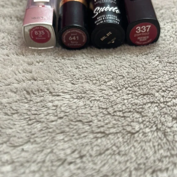 ‼️ Lipstick Bundle - Picture 2 of 2